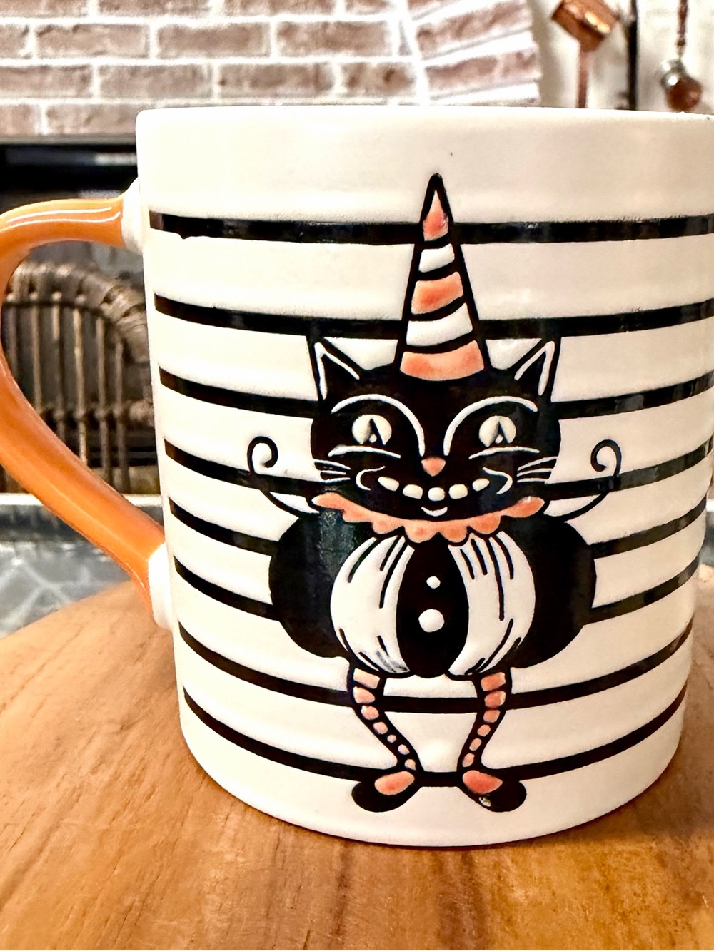 New Vintage Style Black Cat Mug by Spectrum Designz
